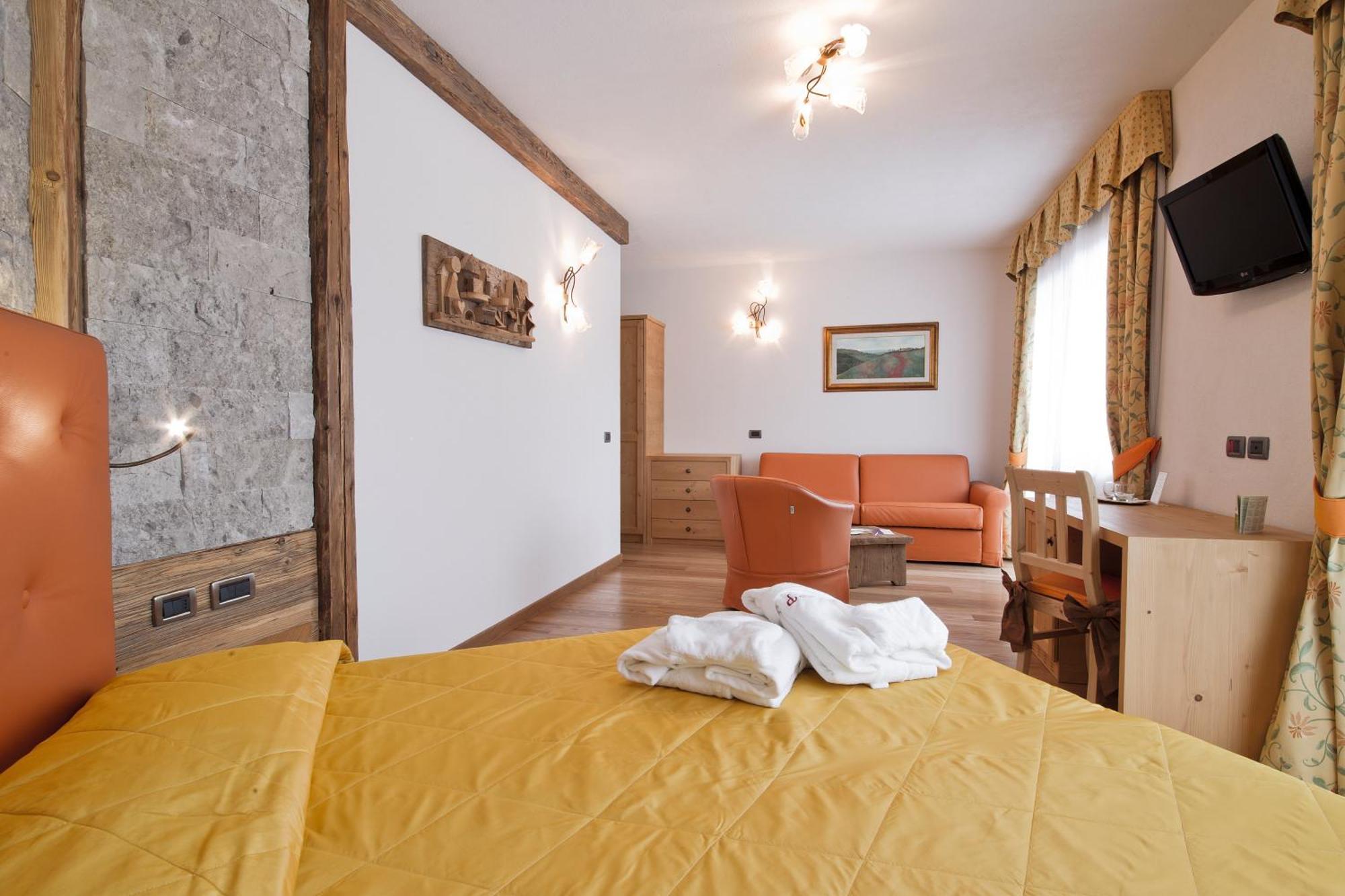 Alpenhotel Panorama Campitello di Fassa Zewnętrze zdjęcie
