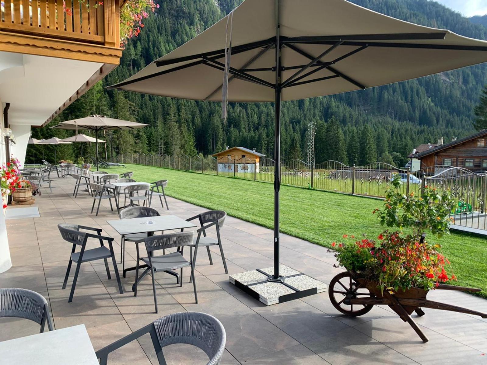 Alpenhotel Panorama Campitello di Fassa Zewnętrze zdjęcie