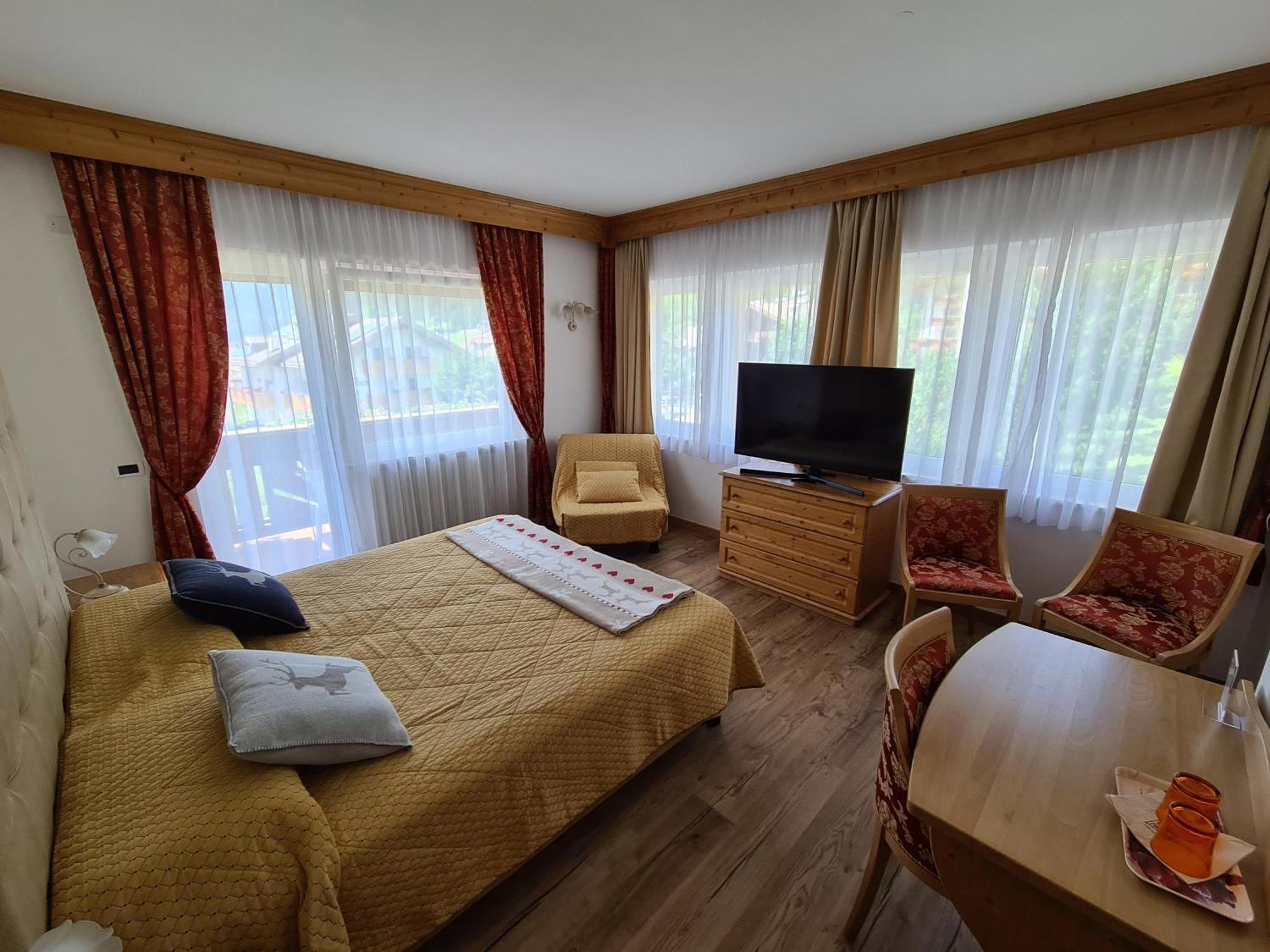 Alpenhotel Panorama Campitello di Fassa Zewnętrze zdjęcie