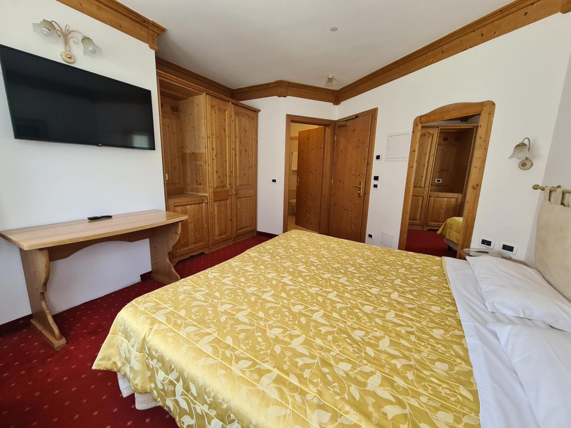 Alpenhotel Panorama Campitello di Fassa Zewnętrze zdjęcie