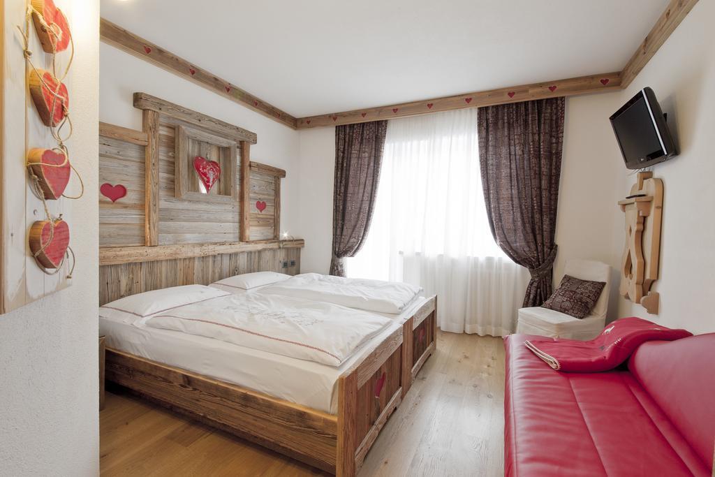 Alpenhotel Panorama Campitello di Fassa Pokój zdjęcie